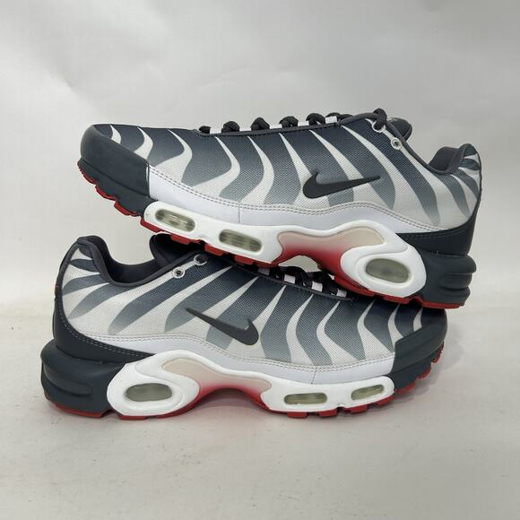 Nike Air Max Plus TN SE “Before The Bite/Grey Red White” main image 5